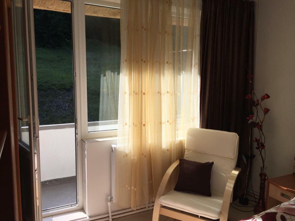 apartament Durau Bagian luar foto